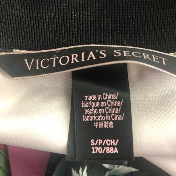 Victoria’s Secret Bomber Cropped Jacket Luxe Palm Satin Floral Silky Black Sz S - Picture 11 of 14